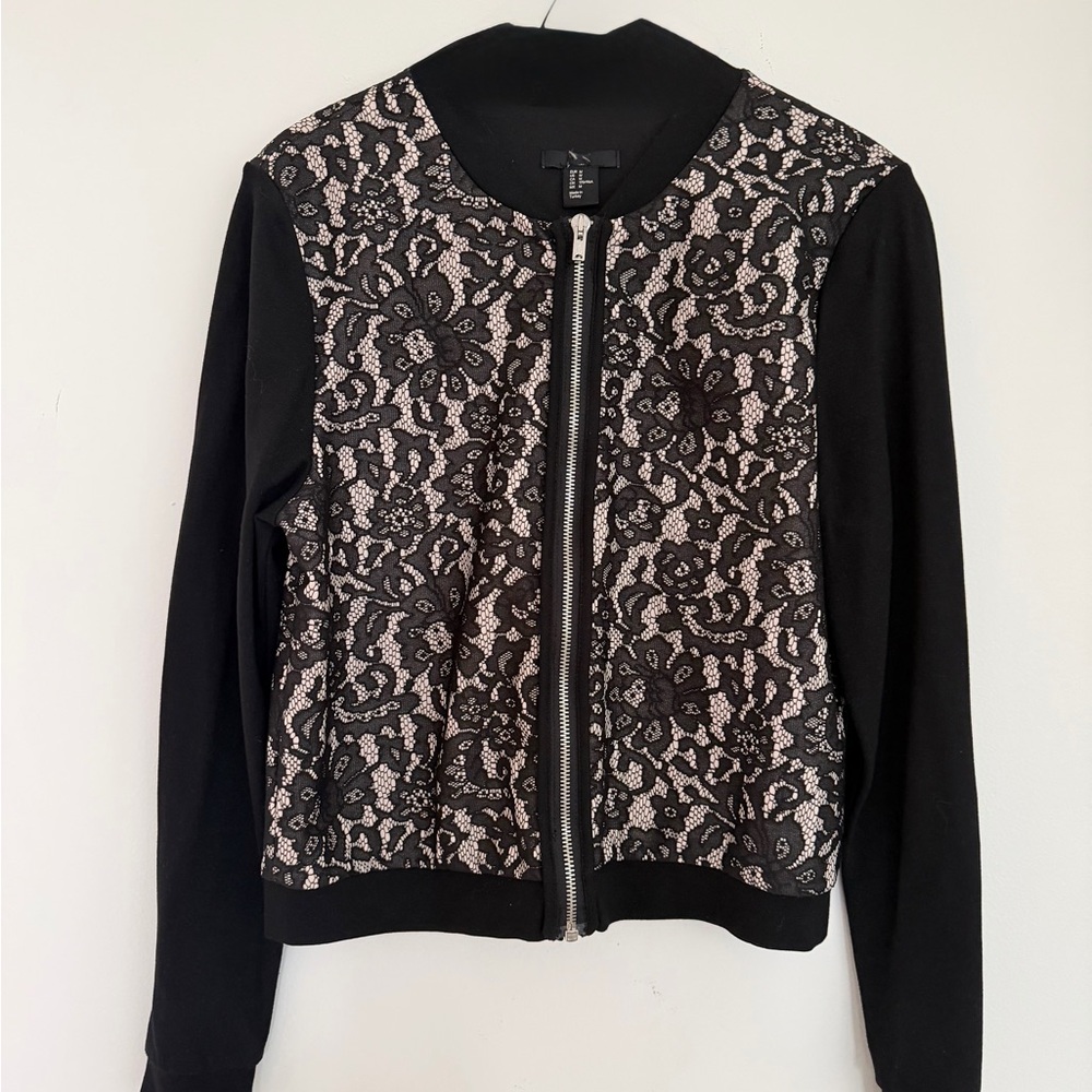 Elegant Black Lace Detail Jacket💫 Black Mini Clutch is gift💫 - Picture 3 of 12